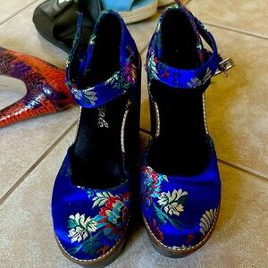 Free People Joe Floral  - size 40,9
